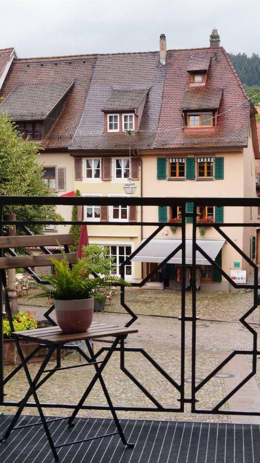 Ferienwohnung Im Historischen Stadttor Штауфен-ім-Брайсґау Екстер'єр фото