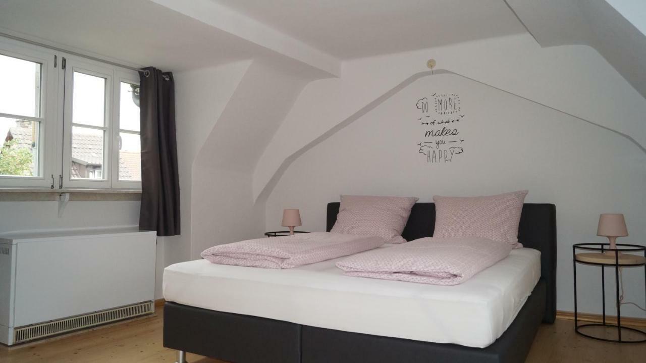 Ferienwohnung Im Historischen Stadttor Штауфен-ім-Брайсґау Екстер'єр фото