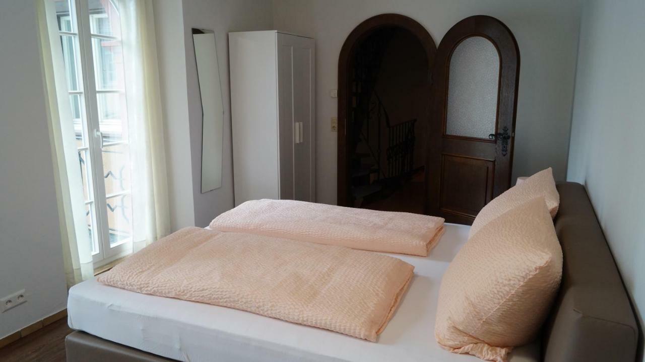 Ferienwohnung Im Historischen Stadttor Штауфен-ім-Брайсґау Екстер'єр фото